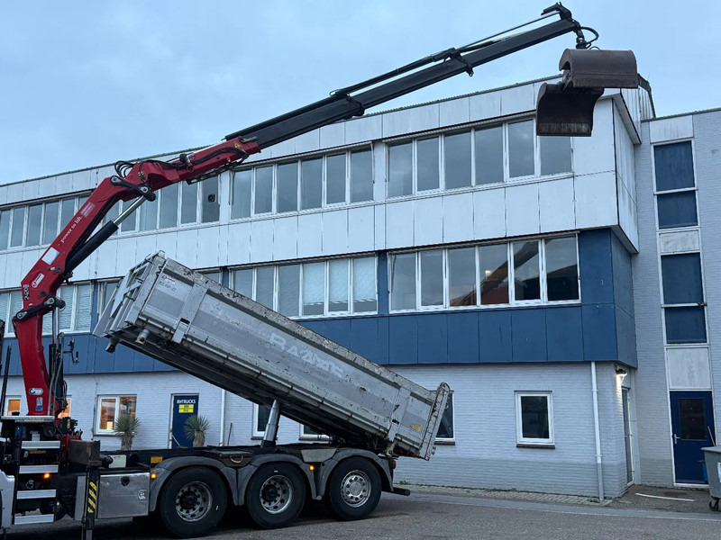 MAN TGS 35.480 8X4 + HMF 2420-K3 REMOTE + TIPPER - Camion benne, Camion grue: photos 3 MAN TGS 35.480 8X4 + HMF 2420-K3 REMOTE + TIPPER - Camion benne, Camion grue: photos 3