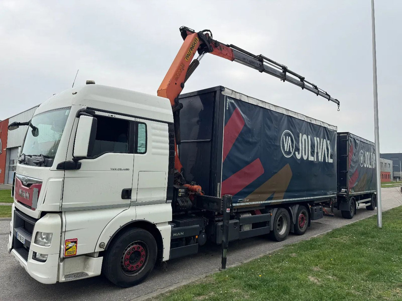 MAN TGX 26.480 6X2 - EURO 6 + PALFINGER PK20002 + RE - Camion à rideaux coulissants, Camion grue: photos 4 MAN TGX 26.480 6X2 - EURO 6 + PALFINGER PK20002 + RE - Camion à rideaux coulissants, Camion grue: photos 4