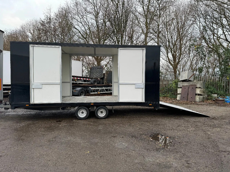 MOETEFINDT REMOTE CONTROL LIFT + WINCH - Remorque porte-voitures: photos 1 MOETEFINDT REMOTE CONTROL LIFT + WINCH - Remorque porte-voitures: photos 1