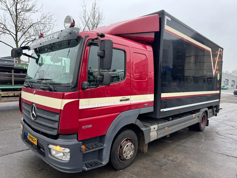 Mercedes-Benz Atego 1016 4X2 - EURO 6 + DHOLLANDIA LIFT - Camion fourgon: photos 1 Mercedes-Benz Atego 1016 4X2 - EURO 6 + DHOLLANDIA LIFT - Camion fourgon: photos 1