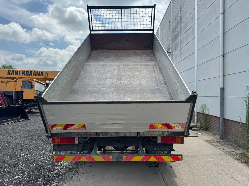 Mercedes-Benz Atego 815 4X2 3 WAY KIPPER FULL STEEL MANUAL GEAR - Camion benne: photos 4 Mercedes-Benz Atego 815 4X2 3 WAY KIPPER FULL STEEL MANUAL GEAR - Camion benne: photos 4