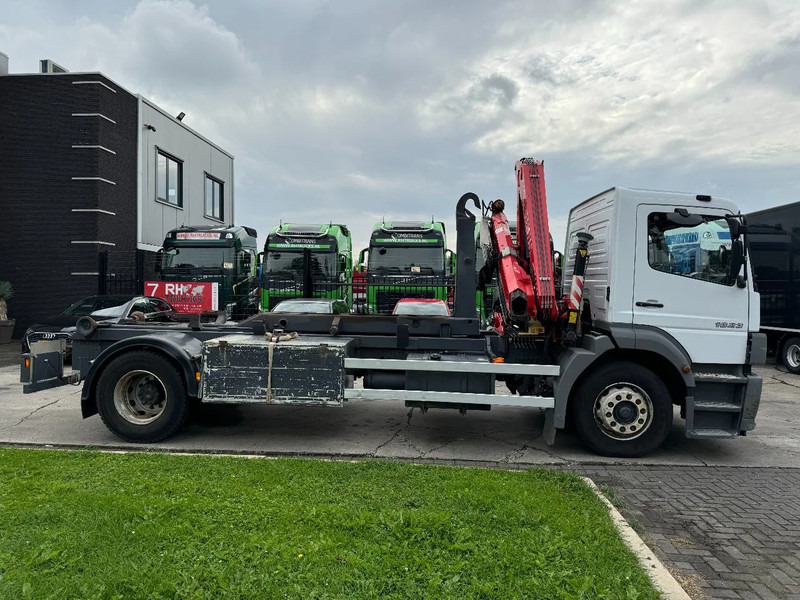 Camion ampliroll, Camion grue Mercedes-Benz LS 1923 ATEGO + 2011 FASSI F110 + 2011 VDS HOOKLIFT: photos 11 Camion ampliroll, Camion grue Mercedes-Benz LS 1923 ATEGO + 2011 FASSI F110 + 2011 VDS HOOKLIFT: photos 11