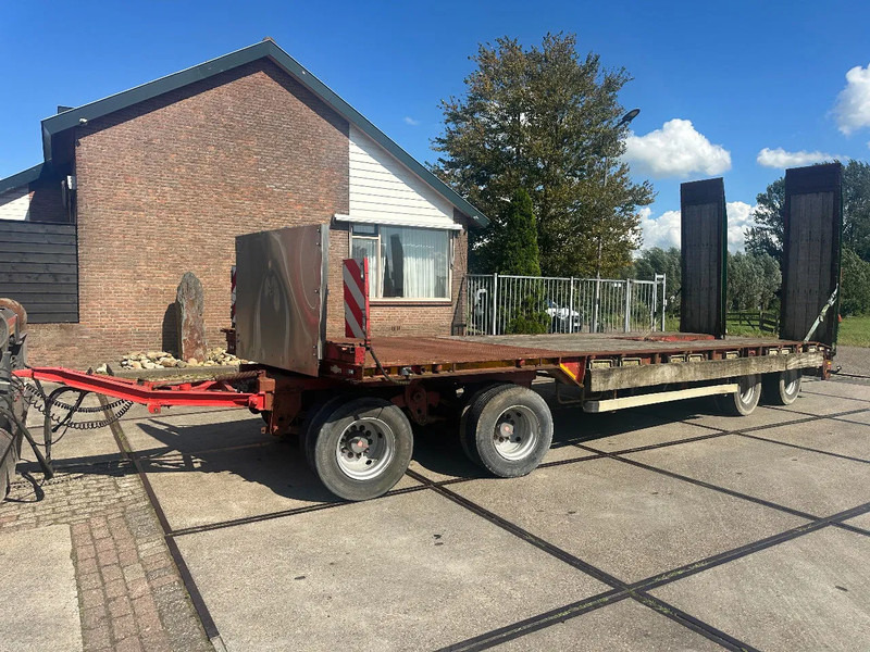 Nooteboom 4 ASSIGE BLADGEVEERD HYDRAULISCHE KLEPPEN - Remorque porte-engin surbaissée: photos 2 Nooteboom 4 ASSIGE BLADGEVEERD HYDRAULISCHE KLEPPEN - Remorque porte-engin surbaissée: photos 2