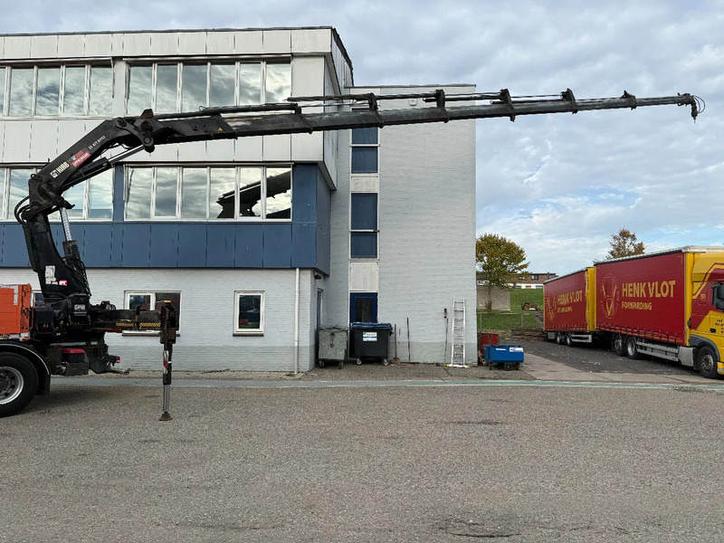 Renault Premium 430 8X4 EEV + HIAB 477 E-7 HIPRO + REMOTE - Camion plateau, Camion grue: photos 4 Renault Premium 430 8X4 EEV + HIAB 477 E-7 HIPRO + REMOTE - Camion plateau, Camion grue: photos 4