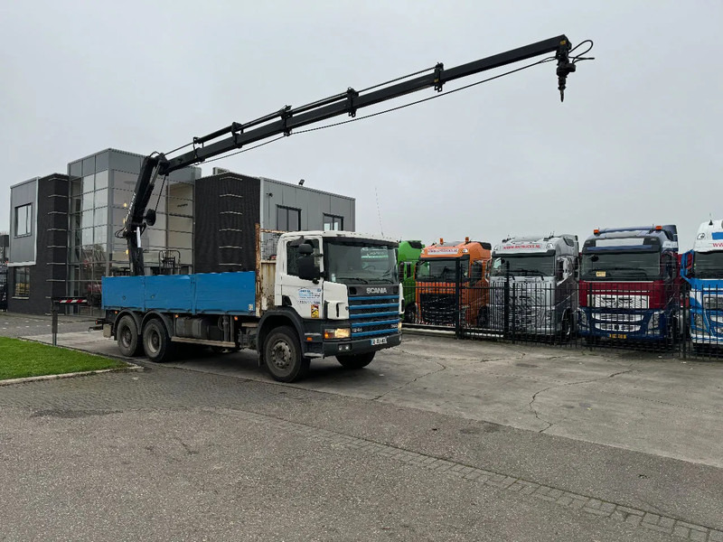 Scania P124-360 6X4 EURO 2 HIAB 200 C-5 ALL 2000 - Camion grue: photos 1 Scania P124-360 6X4 EURO 2 HIAB 200 C-5 ALL 2000 - Camion grue: photos 1