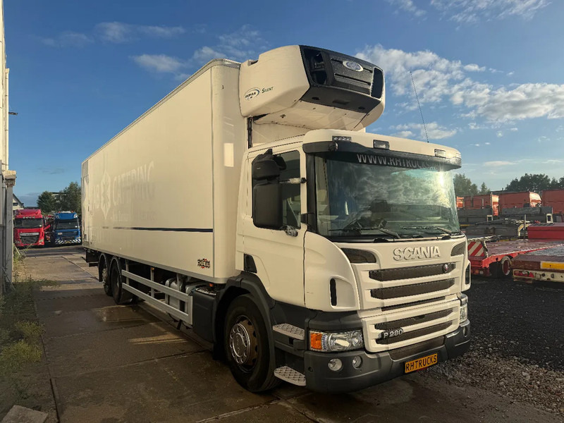 Scania P280 6X2 EURO 6 CHEREAU CARRIER SUPRA 1250 D/E SILENT - Camion frigorifique: photos 3 Scania P280 6X2 EURO 6 CHEREAU CARRIER SUPRA 1250 D/E SILENT - Camion frigorifique: photos 3