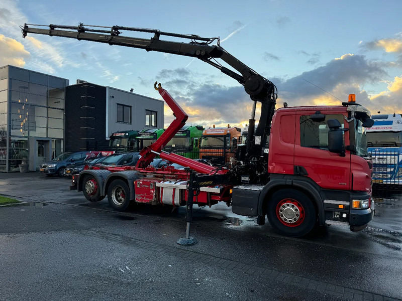 Scania P320 6X2 - EURO 6 + HIAB XS 144 HIPRO + REMOTE + HIAB HOOK + RETARDER - Camion ampliroll, Camion grue: photos 3 Scania P320 6X2 - EURO 6 + HIAB XS 144 HIPRO + REMOTE + HIAB HOOK + RETARDER - Camion ampliroll, Camion grue: photos 3