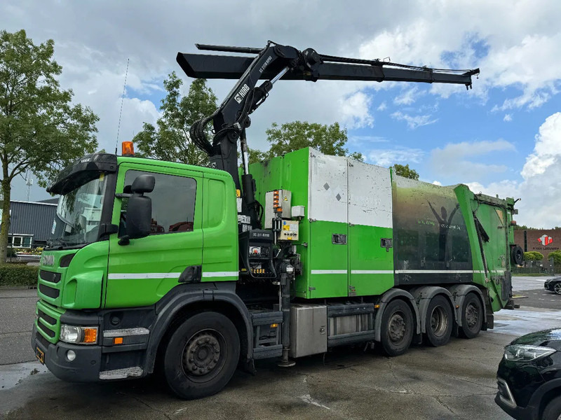 Scania P360 8X2 - HIAB 211BW-3 + FAUN VARIOPRESS - ONLY 198.135 KM - Camion grue: photos 2 Scania P360 8X2 - HIAB 211BW-3 + FAUN VARIOPRESS - ONLY 198.135 KM - Camion grue: photos 2