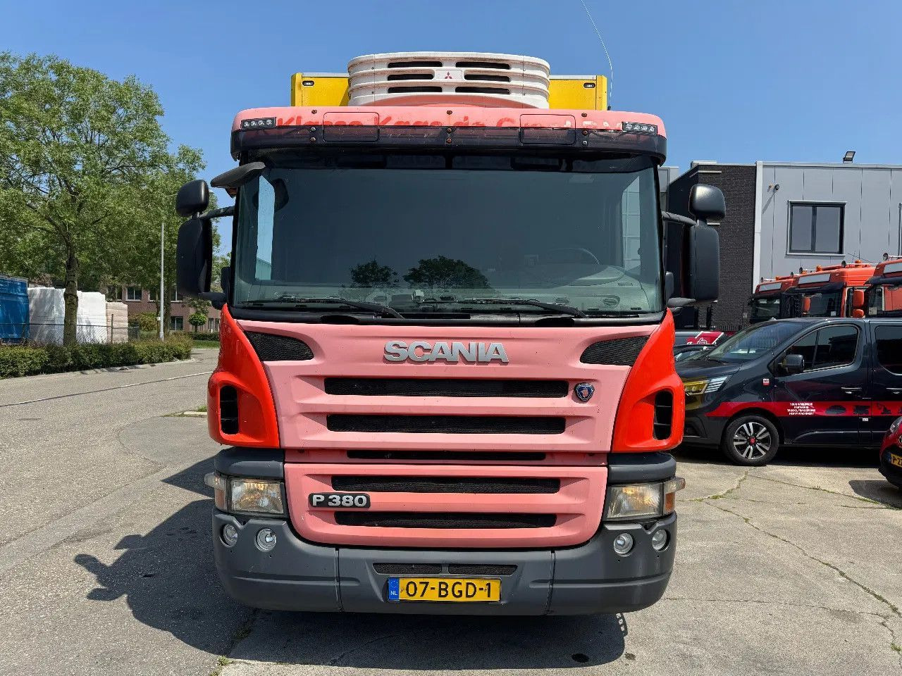 Scania P380 6X2 - EURO 5 + MITSUBISHI COOLING + BÄR LIF - Camion frigorifique: photos 2 Scania P380 6X2 - EURO 5 + MITSUBISHI COOLING + BÄR LIF - Camion frigorifique: photos 2