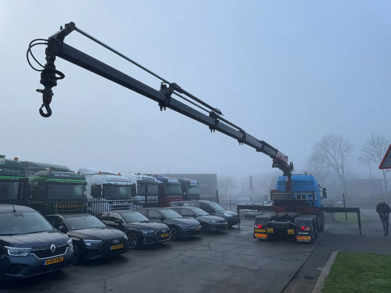 Scania P450 6X2 - EURO 6 + HMF 2620-K5 + REMOTE + LIFT AXLE - Camion grue: photos 4 Scania P450 6X2 - EURO 6 + HMF 2620-K5 + REMOTE + LIFT AXLE - Camion grue: photos 4