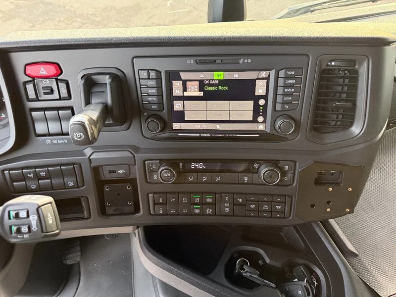 Châssis cabine Scania R500 NGS 6X2 - ONLY 205.204 KM + STEERING & LIFTING AXLE: photos 14 Châssis cabine Scania R500 NGS 6X2 - ONLY 205.204 KM + STEERING & LIFTING AXLE: photos 14