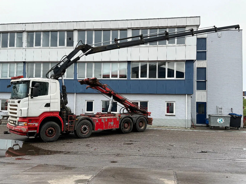 Scania R500 V8 8X4 + HIAB 220-5 + REMOTE + CABLELIFT - FULL STEEL SUSP. MANUAL GEAR. BIG AXLES - Camion grue: photos 1 Scania R500 V8 8X4 + HIAB 220-5 + REMOTE + CABLELIFT - FULL STEEL SUSP. MANUAL GEAR. BIG AXLES - Camion grue: photos 1