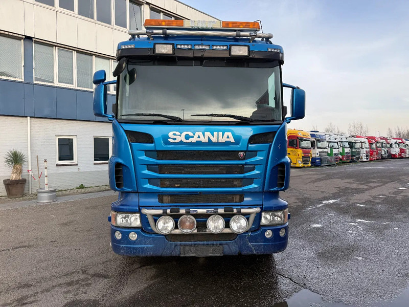 Scania R560 V8 8X4 - EURO 5 - MANUAL GEAR - Camion benne: photos 3 Scania R560 V8 8X4 - EURO 5 - MANUAL GEAR - Camion benne: photos 3