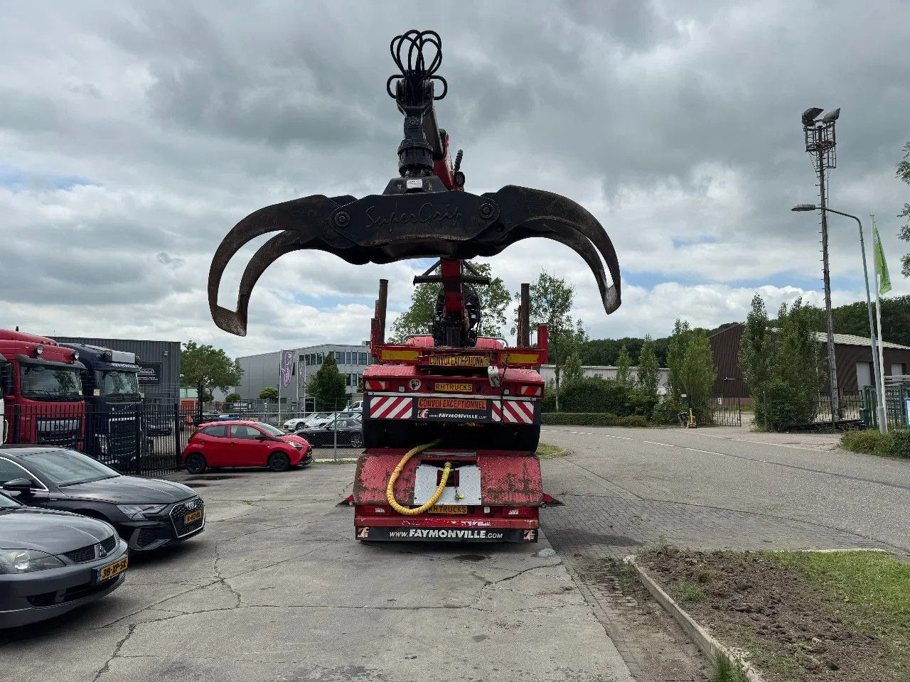 Scania R580 6X4 EPSILON S270L88 2 AXLE HANGER - Camion grumier: photos 5 Scania R580 6X4 EPSILON S270L88 2 AXLE HANGER - Camion grumier: photos 5
