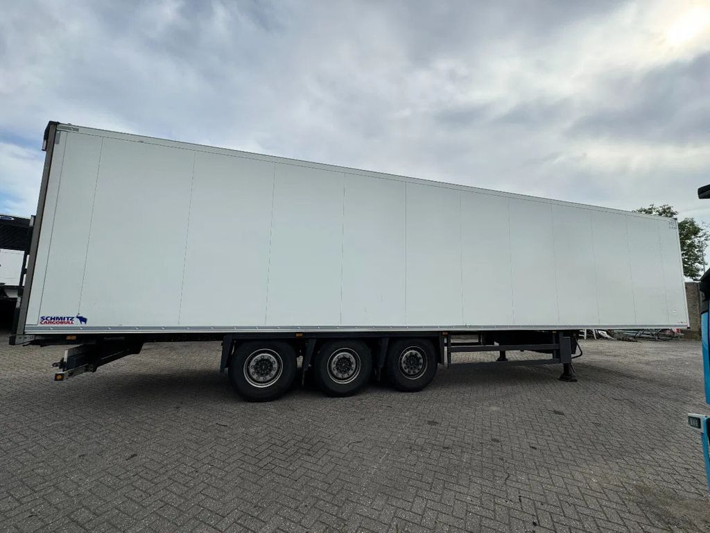Schmitz Cargobull SCB S3B - 3 AXLE - CARRIER VECTOR 1350 + APK 01- - Semi-remorque frigorifique: photos 4 Schmitz Cargobull SCB S3B - 3 AXLE - CARRIER VECTOR 1350 + APK 01- - Semi-remorque frigorifique: photos 4