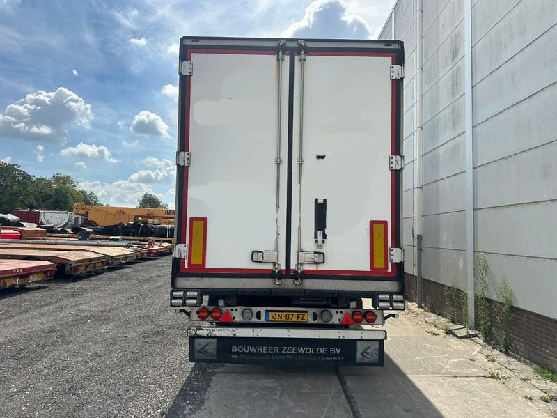 Schmitz Cargobull SCB*S3B THERMO KING SLX300E 3 AXLE - Semi-remorque frigorifique: photos 4 Schmitz Cargobull SCB*S3B THERMO KING SLX300E 3 AXLE - Semi-remorque frigorifique: photos 4