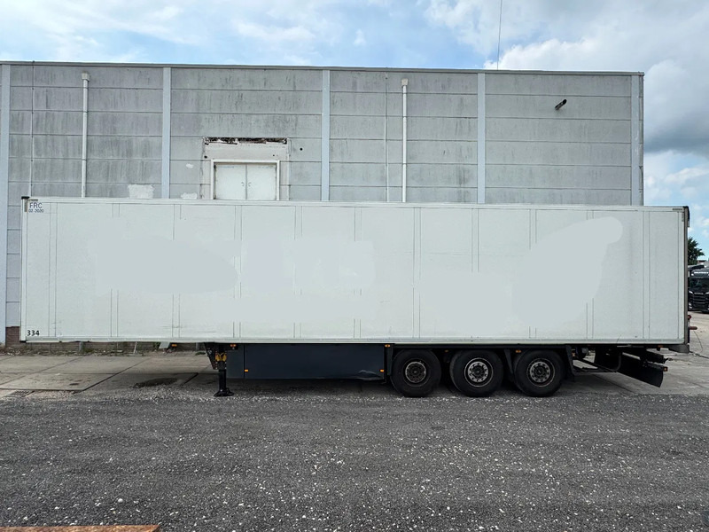 Schmitz Cargobull SCB*S3B THERMO KING SLX300E 3 AXLE - Semi-remorque frigorifique: photos 2 Schmitz Cargobull SCB*S3B THERMO KING SLX300E 3 AXLE - Semi-remorque frigorifique: photos 2