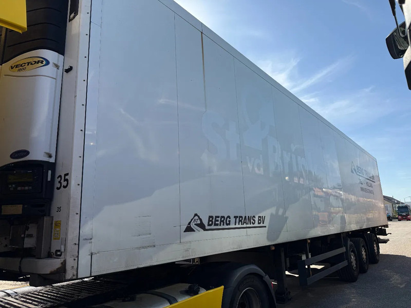Schmitz Cargobull SKO24 + CARRIER VECTOR 1800 D&E + DHOLLANDIA LIFT - Semi-remorque frigorifique: photos 2 Schmitz Cargobull SKO24 + CARRIER VECTOR 1800 D&E + DHOLLANDIA LIFT - Semi-remorque frigorifique: photos 2