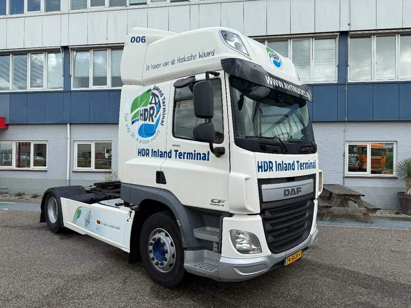 DAF CF 400 4X2 - Tracteur routier: photos 3 DAF CF 400 4X2 - Tracteur routier: photos 3