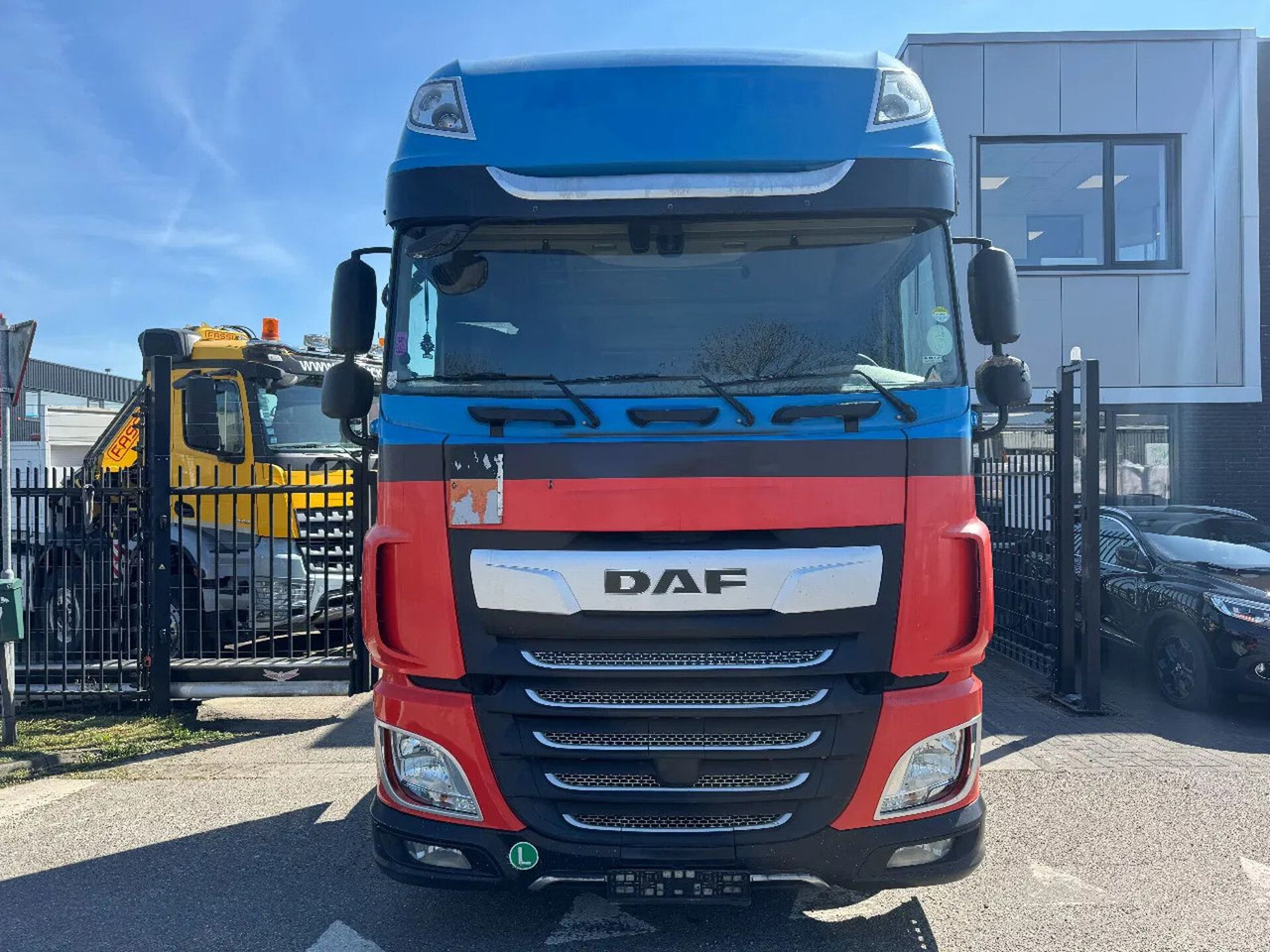 DAF XF 450 4X2 EURO 6 MEGA - Tracteur routier: photos 2 DAF XF 450 4X2 EURO 6 MEGA - Tracteur routier: photos 2