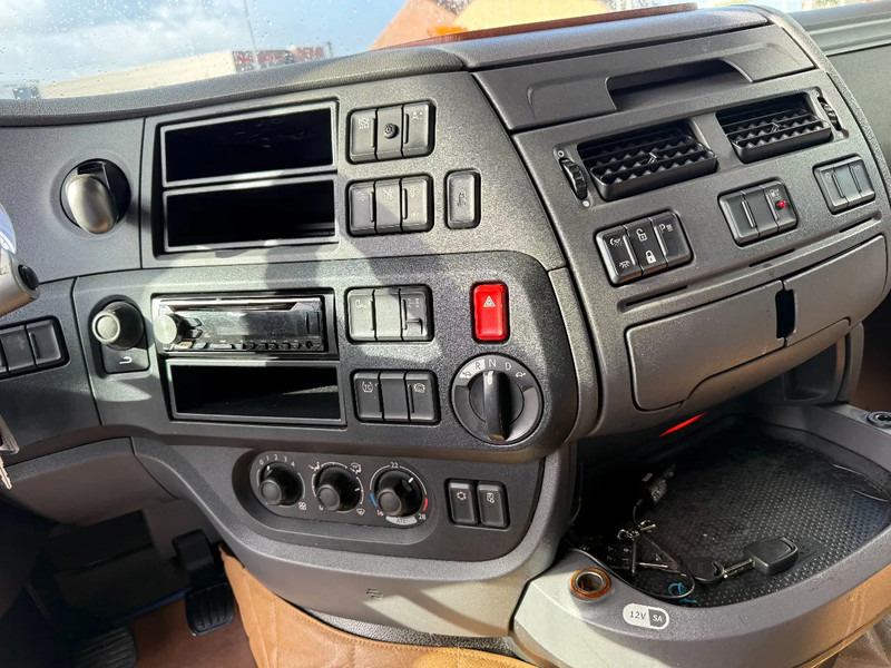 Tracteur routier DAF XF 460 4X2 EURO 6 - MEGA + APK 03-2026: photos 11