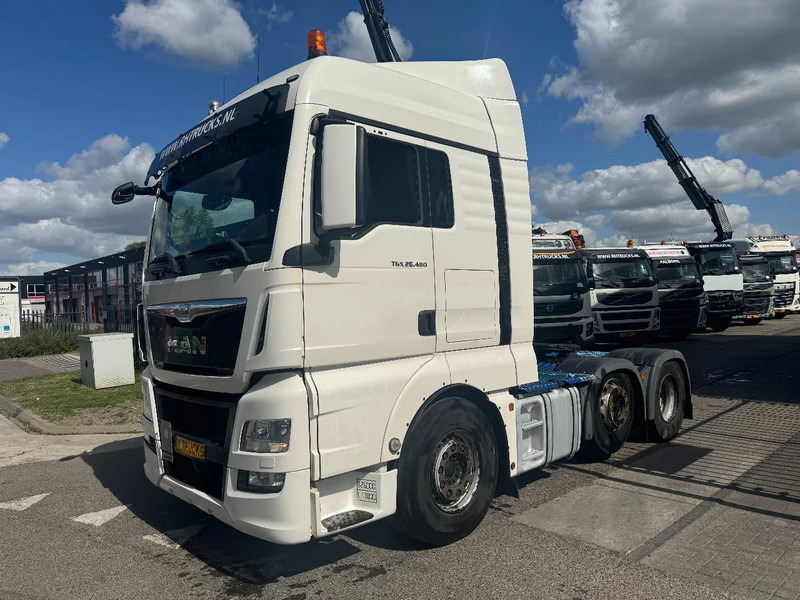 MAN TGX 26.480 6X2 EURO 6 SPOILERS AUTOMATIC - Tracteur routier: photos 1 MAN TGX 26.480 6X2 EURO 6 SPOILERS AUTOMATIC - Tracteur routier: photos 1