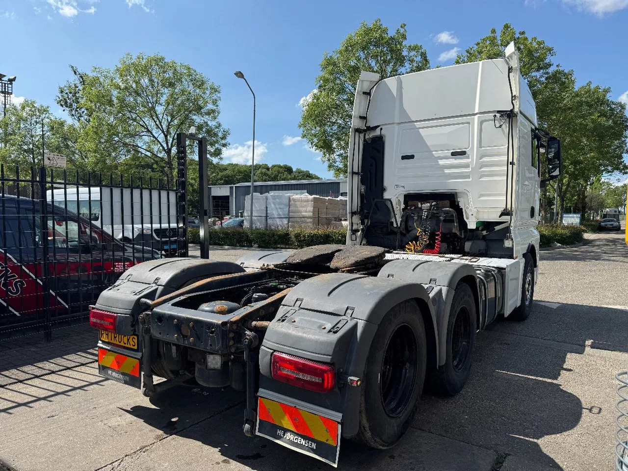 MAN TGX 28.500 6X2 EURO 6 RETARDER DOUBLE AIR - Tracteur routier: photos 4 MAN TGX 28.500 6X2 EURO 6 RETARDER DOUBLE AIR - Tracteur routier: photos 4