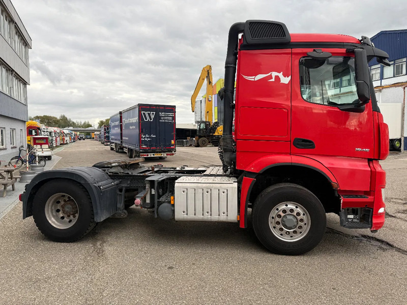 Mercedes-Benz Arocs 4X4 HYDRO DRIVE AN TIPPER HYDRAULIC - Tracteur routier: photos 4 Mercedes-Benz Arocs 4X4 HYDRO DRIVE AN TIPPER HYDRAULIC - Tracteur routier: photos 4