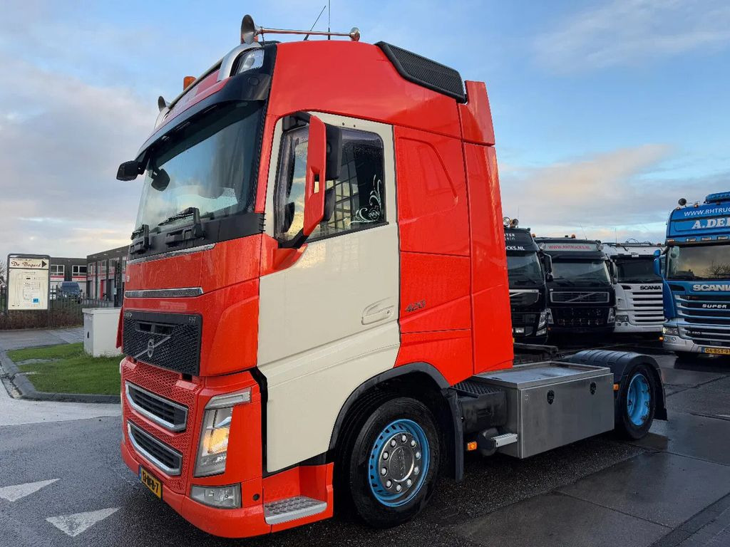 Volvo FH FH420 - Tracteur routier: photos 1 Volvo FH FH420 - Tracteur routier: photos 1