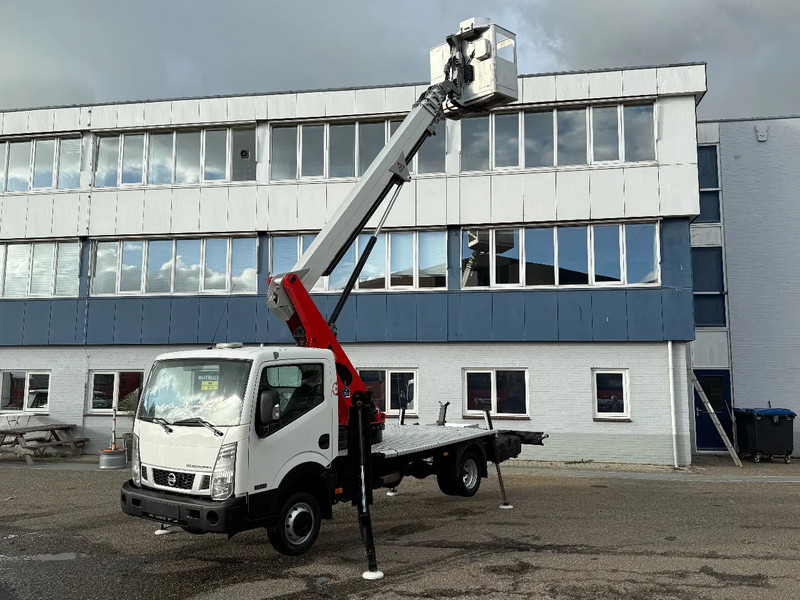 Nissan Cabstar 35.14 + PALFINGER 20 METER - AERIAL PLATFORM - Véhicule utilitaire: photos 3 Nissan Cabstar 35.14 + PALFINGER 20 METER - AERIAL PLATFORM - Véhicule utilitaire: photos 3