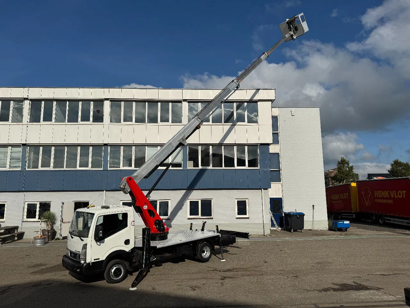 Nissan Cabstar PALFINGER HOOGWERKER 20 METER 35.14 - Véhicule utilitaire: photos 1 Nissan Cabstar PALFINGER HOOGWERKER 20 METER 35.14 - Véhicule utilitaire: photos 1