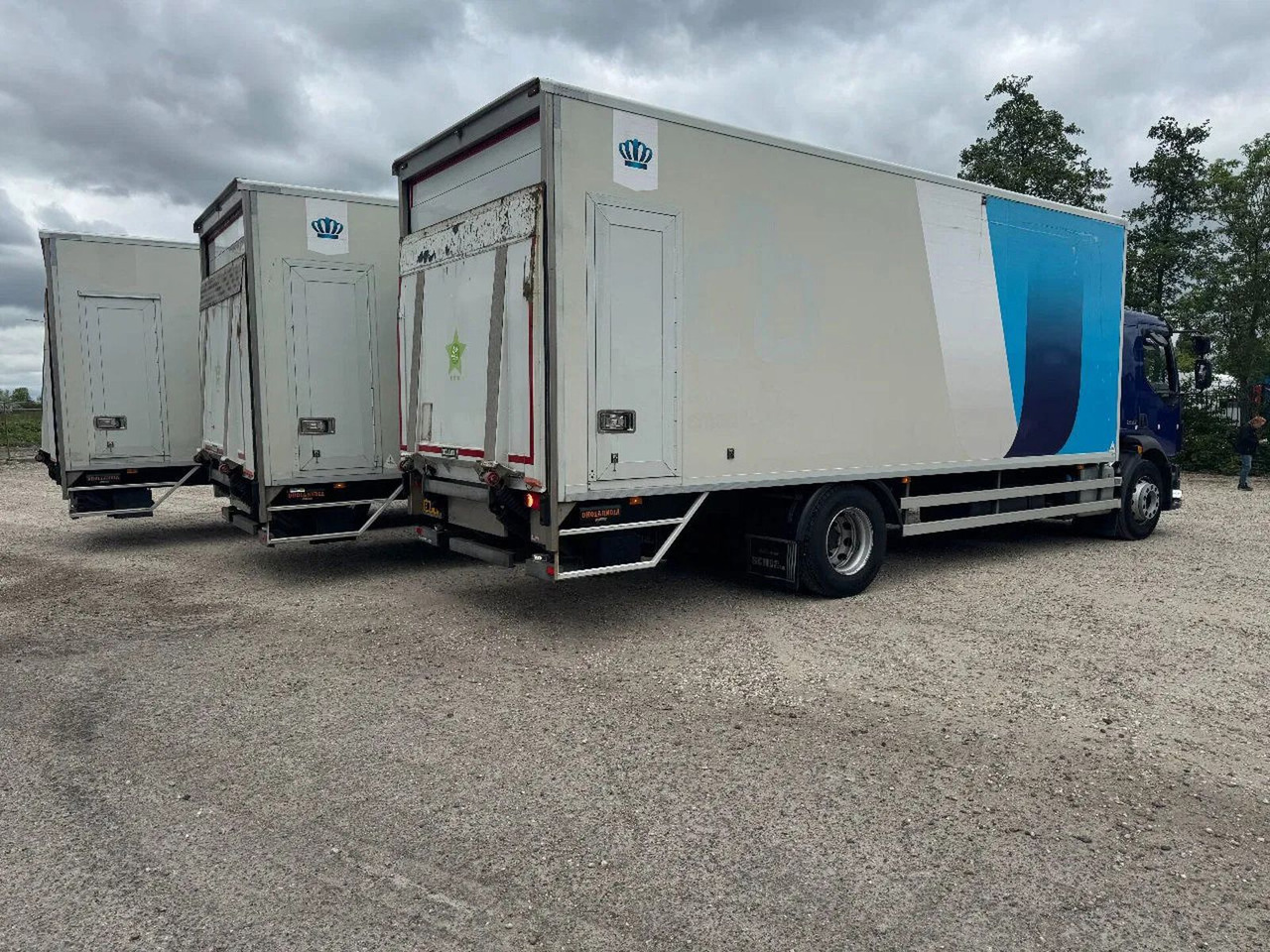 Volvo FL 250 4X2 3 UNITS CARGO LOCK + DHOLLANDIA LIFT - Camion fourgon: photos 4 Volvo FL 250 4X2 3 UNITS CARGO LOCK + DHOLLANDIA LIFT - Camion fourgon: photos 4