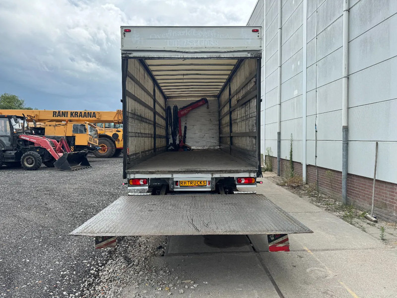 Volvo FL 250 4X2 EURO 6 + FASSI MICRO M25A.12 - Camion à rideaux coulissants, Camion grue: photos 4 Volvo FL 250 4X2 EURO 6 + FASSI MICRO M25A.12 - Camion à rideaux coulissants, Camion grue: photos 4