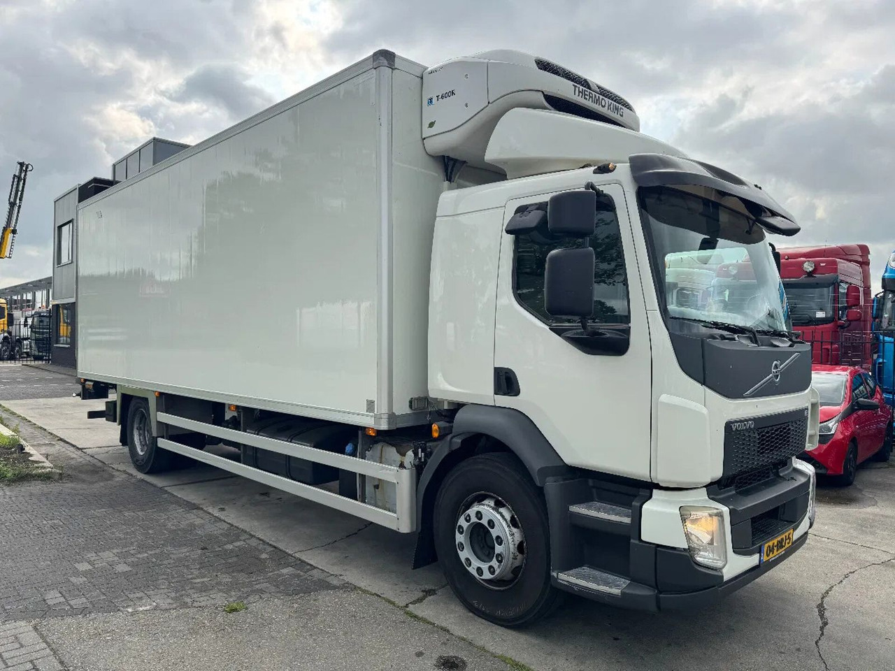 Volvo FL 250 4X2 EURO 6 THERMO KING TÜV TILL 03-2026 - Camion frigorifique: photos 1 Volvo FL 250 4X2 EURO 6 THERMO KING TÜV TILL 03-2026 - Camion frigorifique: photos 1
