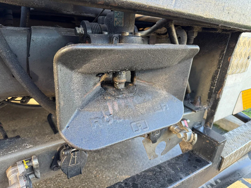 Camion plateau, Camion grue Volvo FM 12.340 6X2 - EURO 3 + PALFINGER PK15002 + LIFT/STEERING AXLE: photos 17