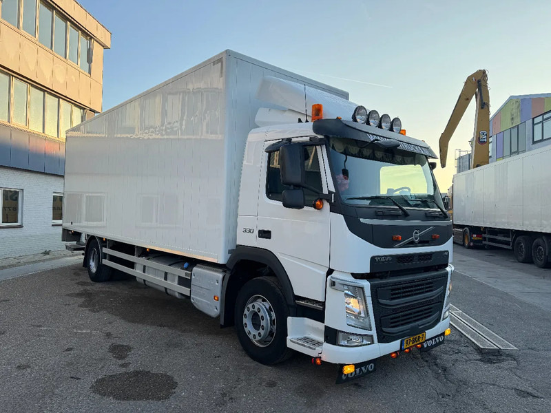 Volvo FM 330 4X2 EURO 6 DHOLLANDIA CLOSED BOX - Camion fourgon: photos 3 Volvo FM 330 4X2 EURO 6 DHOLLANDIA CLOSED BOX - Camion fourgon: photos 3