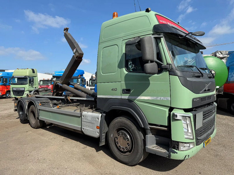 Volvo FM 410 6X2 EURO 6 VDL 20 T HOOK LIFTING AXLE - Camion ampliroll: photos 2 Volvo FM 410 6X2 EURO 6 VDL 20 T HOOK LIFTING AXLE - Camion ampliroll: photos 2