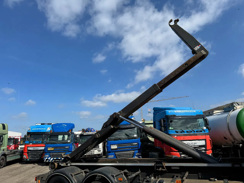 Volvo FM 410 6X2 EURO 6 VDL 20 T HOOK LIFTING AXLE - Camion ampliroll: photos 5 Volvo FM 410 6X2 EURO 6 VDL 20 T HOOK LIFTING AXLE - Camion ampliroll: photos 5