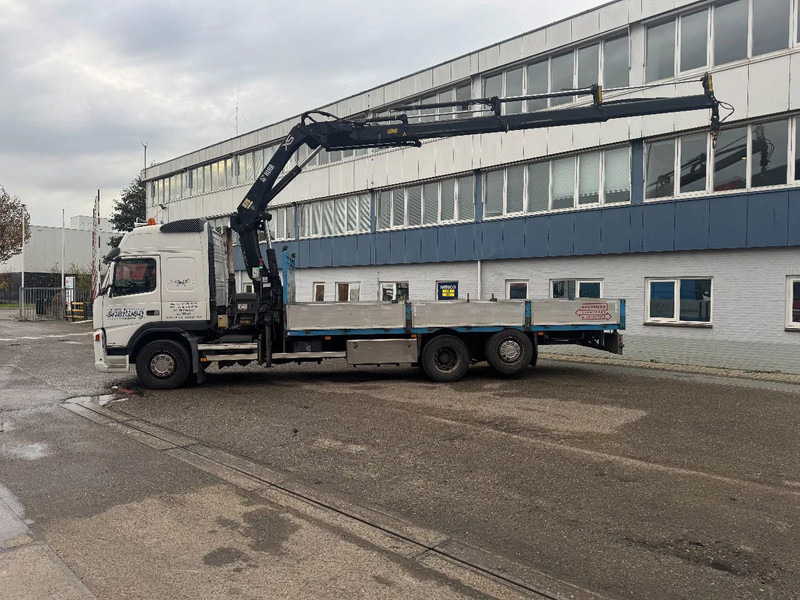 Volvo FM 9.340 6X2 EURO 5 HIAB 211 EP3 + REMOTE CONTROL - Camion grue: photos 1 Volvo FM 9.340 6X2 EURO 5 HIAB 211 EP3 + REMOTE CONTROL - Camion grue: photos 1