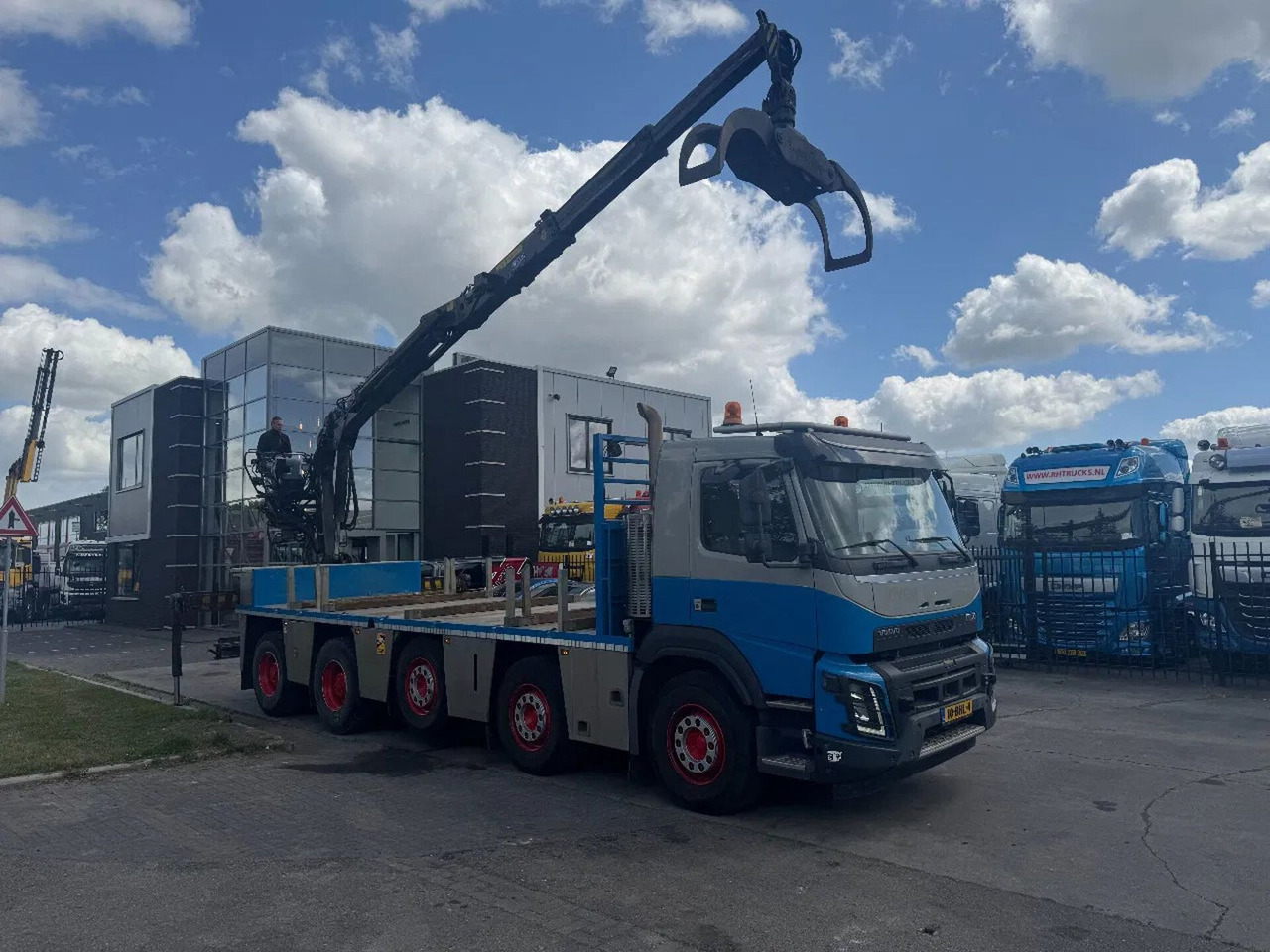 Volvo FMX 460 10X4 HIAB J2640ZT + HULTDINS GRIJPER HUB - Camion plateau, Camion grue: photos 3 Volvo FMX 460 10X4 HIAB J2640ZT + HULTDINS GRIJPER HUB - Camion plateau, Camion grue: photos 3