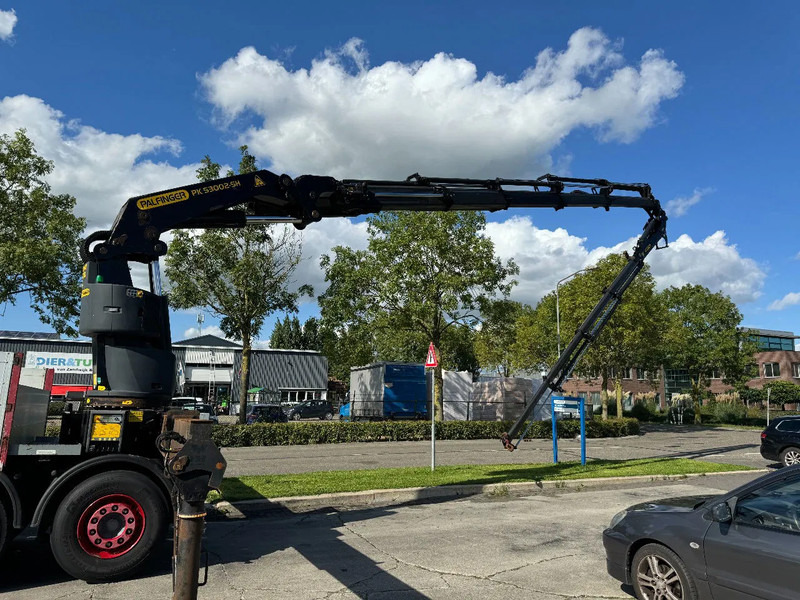 Volvo FMX 460 8X4 PALFINGER PK53002 + FLY JIP AN REMOTE CONTROLE, LAST AXEL STEERING - Camion grue: photos 3 Volvo FMX 460 8X4 PALFINGER PK53002 + FLY JIP AN REMOTE CONTROLE, LAST AXEL STEERING - Camion grue: photos 3