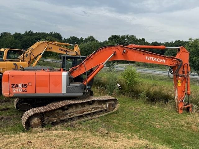 Hitachi ZX 210 LC - Pelle sur chenille: photos 1 Hitachi ZX 210 LC - Pelle sur chenille: photos 1
