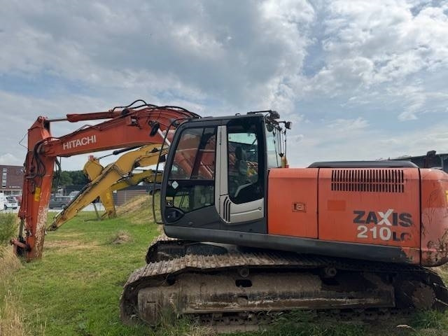Hitachi ZX 210 LC - Pelle sur chenille: photos 4 Hitachi ZX 210 LC - Pelle sur chenille: photos 4