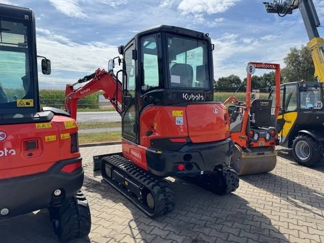 Kubota KX 037-4 - Mini pelle: photos 1 Kubota KX 037-4 - Mini pelle: photos 1