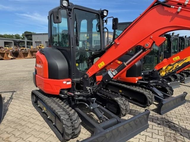 Kubota KX 037-4 - Mini pelle: photos 4 Kubota KX 037-4 - Mini pelle: photos 4