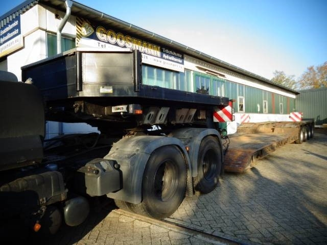 LANGENDORF SATAH 40/45 - Semi-remorque surbaissé: photos 1 LANGENDORF SATAH 40/45 - Semi-remorque surbaissé: photos 1