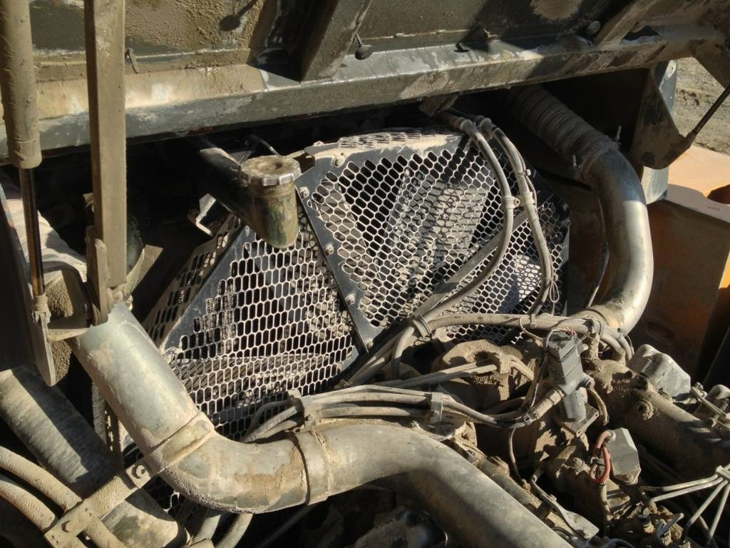 LIEBHERR R 974B HD - Pelle sur chenille: photos 5 LIEBHERR R 974B HD - Pelle sur chenille: photos 5