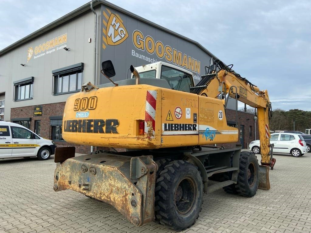 Liebherr A 900 C Litronic - Pelle sur pneus: photos 2 Liebherr A 900 C Litronic - Pelle sur pneus: photos 2