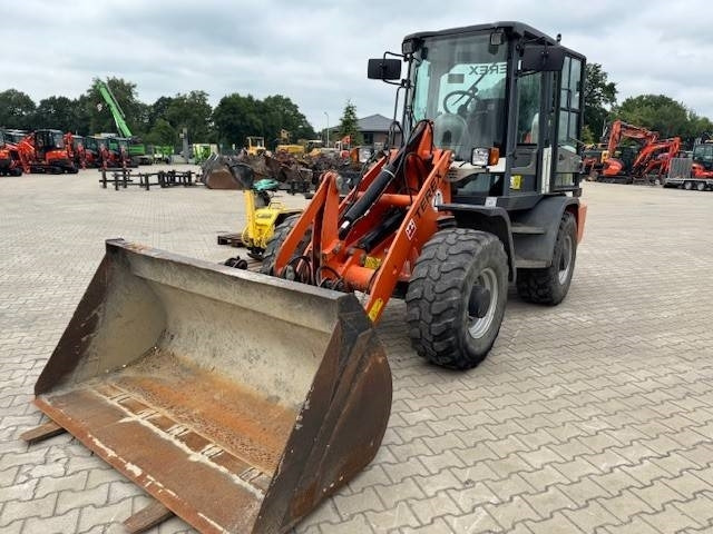 Terex TL 80 - Chargeuse sur pneus: photos 2 Terex TL 80 - Chargeuse sur pneus: photos 2