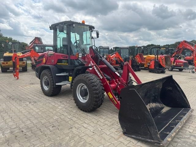 Yanmar V 80-5 - Chargeuse sur pneus: photos 2 Yanmar V 80-5 - Chargeuse sur pneus: photos 2